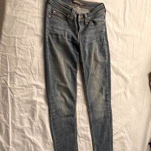 Levi's low rise skinny jeans